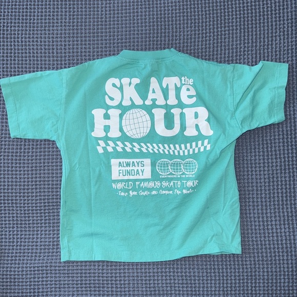 Kids T-Shirts Bundle - Set of 4 - Picture 3 of 6